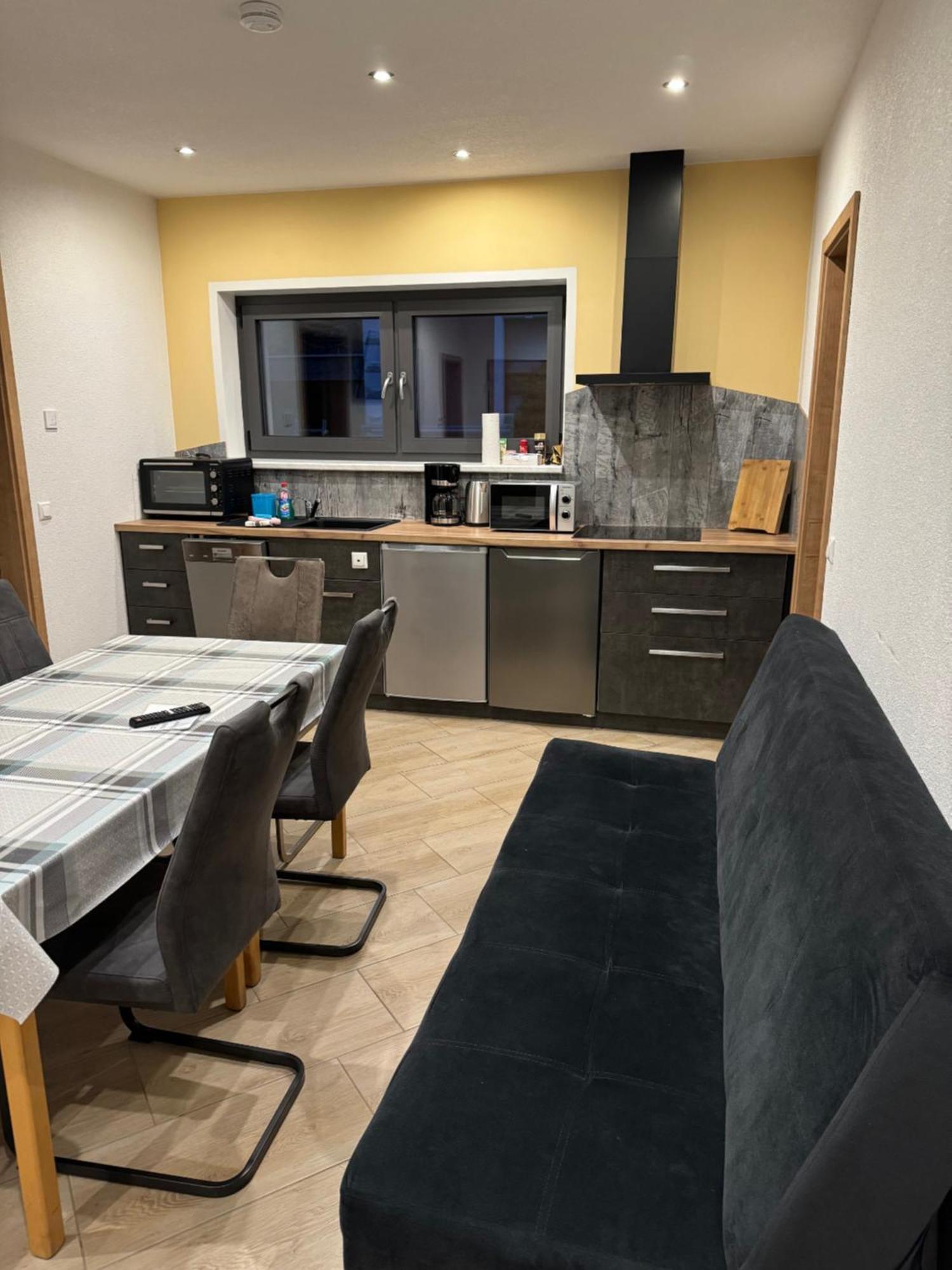 Ferienwohnung Zeitler Treuen Esterno foto